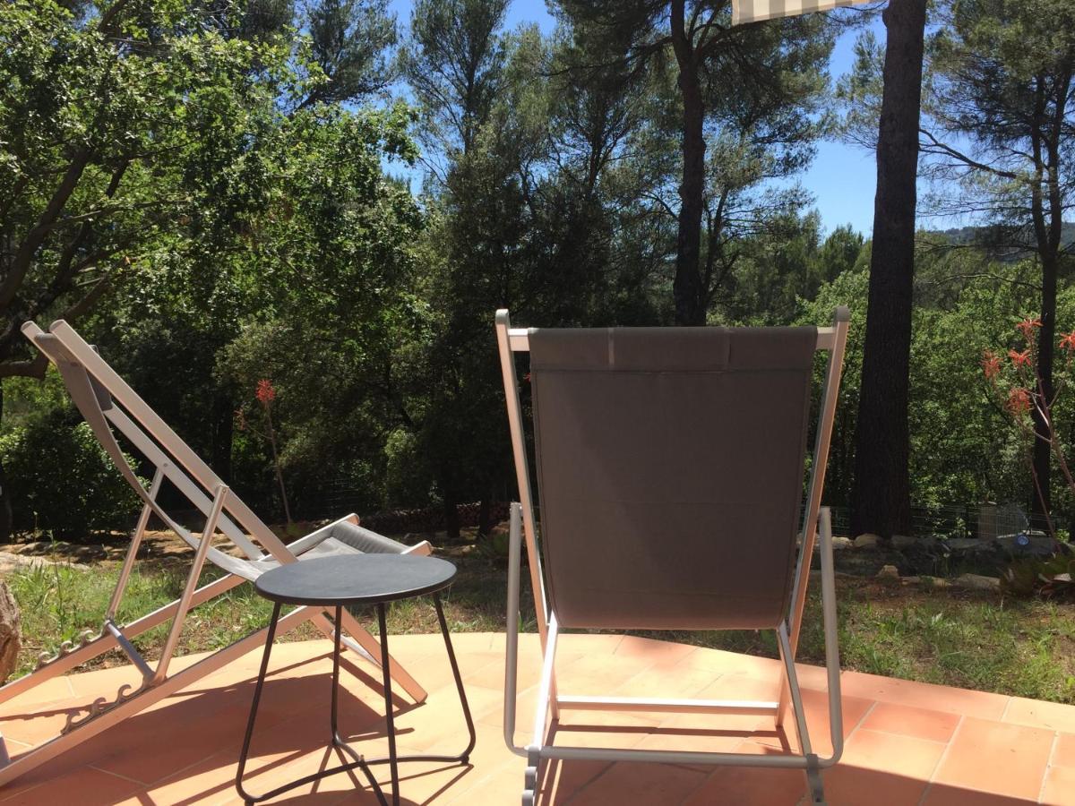Une Pause En Provence Le Beausset Exterior photo